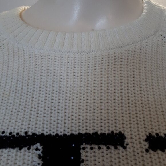 Calvin Klein Sweater - Ivory with black logo, Oversized - Picture 3 of 7